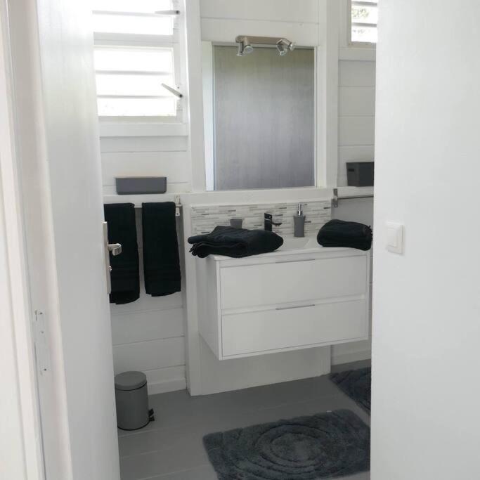 Bungalow Sofaia - Entre Terre & Mer - Tout Confort Sainte-Rose Zewnętrze zdjęcie